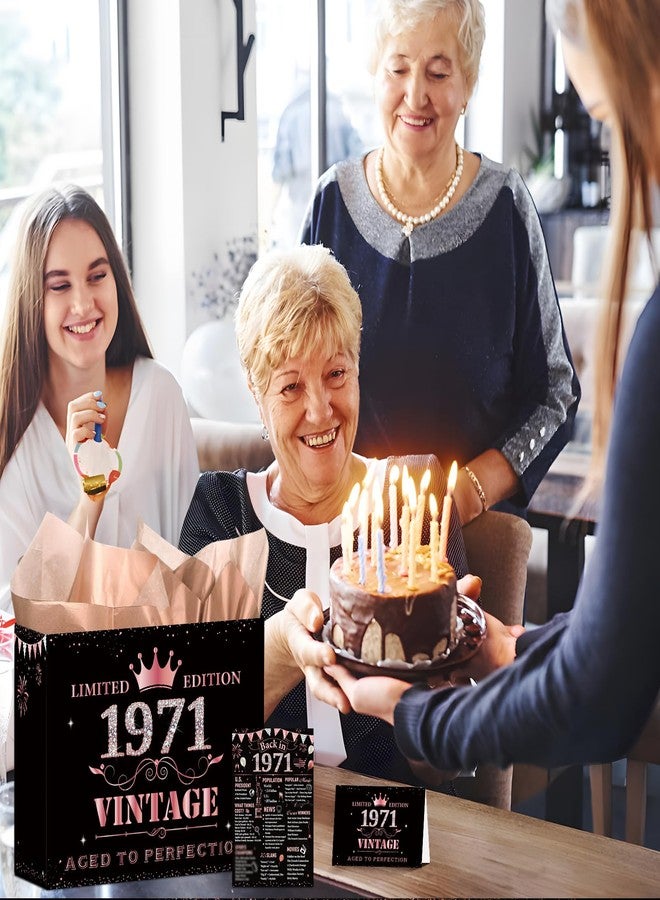 Wxiben حقيبة هدايا عيد الميلاد الـ 55 من Wxiben - زينة عيد الميلاد الـ 55، حقيبة تغليف هدايا ذهبية وردية اللون بمقابض، ورق تغليف بطاقات تهنئة، ملصق، ورق مناديل للنساء بعمر 55 عامًا، مستلزمات زينة حفلات مستوحاة من عام 1971 - Image 3